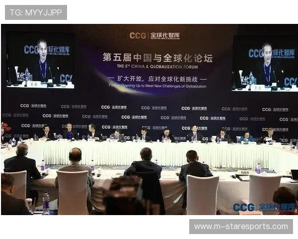 金元足球时代的崛起与变革：从球星身价到全球化影响的深度分析